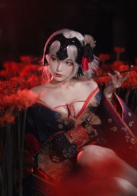 伊蒂丝女皇_1080P迅雷高清下载